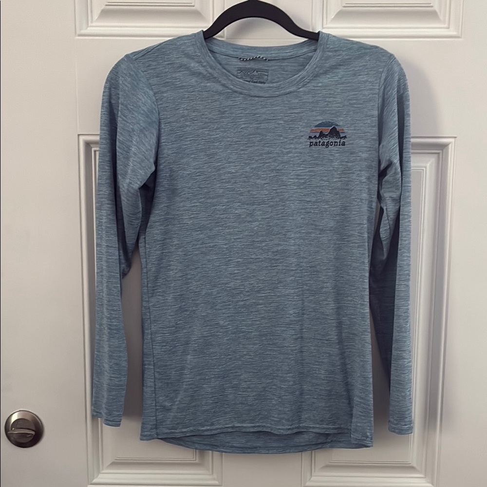 Patagonia moisture wicking shirt size XS